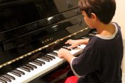 learning-piano